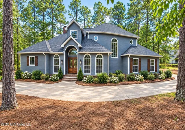 Photo 1 of Sale Pending at 155 Bridlewood Dr, Brandon, MS 39047 | MLS# 4164802 | Listing updated on 2026-10-23