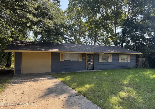 Photo 1 of Single family home for sale at 318 Queen Marie Ln, Jackson, MS 39209 | MLS# 4162652 | Listing updated on 2026-10-12