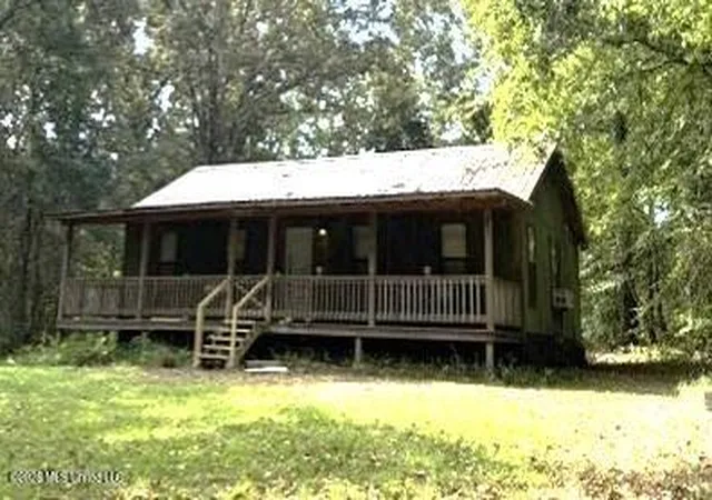Photo 1 of Single family home for sale at 701 Liles Rd, Holly Springs, MS 38635 | MLS# 4162563 | Listing updated on 2026-10-19