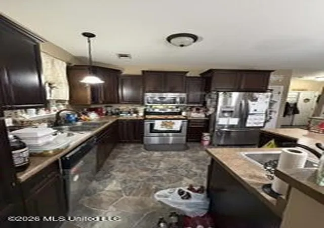 Photo 2 of Single family home for sale at 2235 Nw Ms Hwy 550, Wesson, MS 39191 | MLS# 4162670 | Listing updated on 2026-10-12