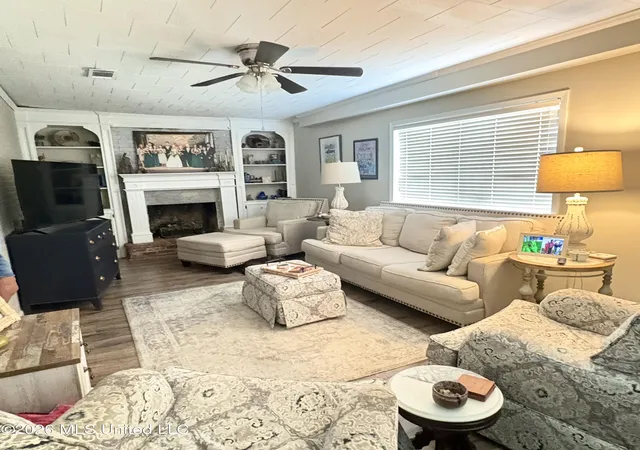 Photo 4 of Single family home for sale at 502 Kelli Ave, Belzoni, MS 39038 | MLS# 4162677 | Listing updated on 2026-10-06