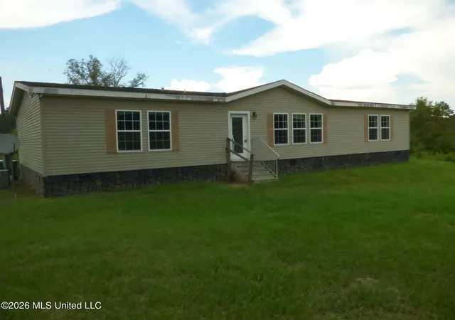 Photo 1 of Sale Pending at 5061 E Highway 98, Mc Comb, MS 39648 | MLS# 4162583 | Listing updated on 2026-10-14