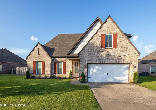 Photo 1 of Sale Pending at 4956 Matthew Dr, Horn Lake, MS 38637 | MLS# 4162587 | Listing updated on 2026-09-21