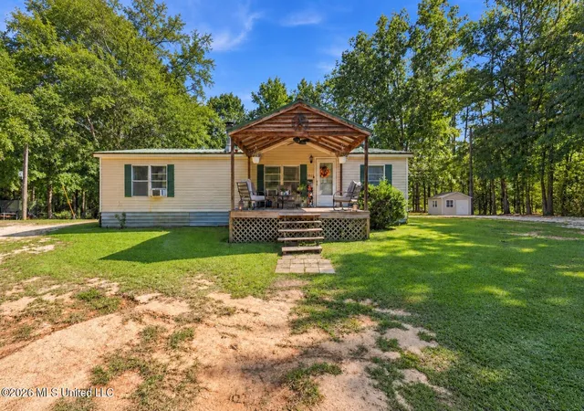 Photo 1 of Manufactured home for sale at 3805 Sw Pricedale Dr, Summit, MS 39666 | MLS# 4162859 | Listing updated on 2026-09-18