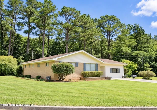 Photo 3 of Single family home for sale at 1336 John St, Prentiss, MS 39474 | MLS# 4162619 | Listing updated on 2026-10-29