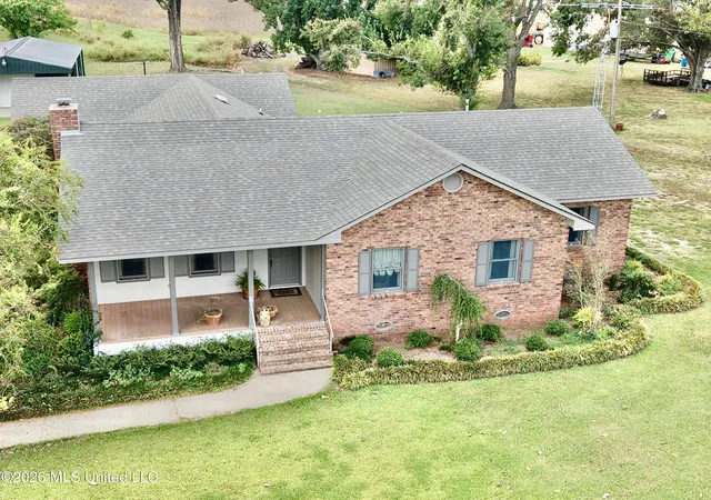 Photo 2 of Single family home for sale at 3157 Mississippi 16, Rolling Fork, MS 39159 | MLS# 4163071 | Listing updated on 2026-10-19