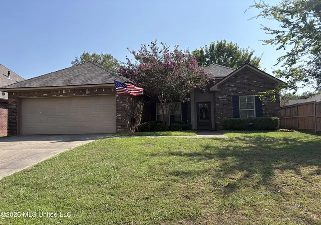 Photo 2 of Sale Pending at 415 Mainsail Way, Brandon, MS 39047 | MLS# 4163221 | Listing updated on 2026-10-28