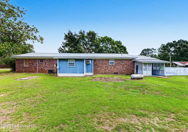 Photo 3 of Sale Pending at 22612 Highway 613, Moss Point, MS 39562 | MLS# 4162726 | Listing updated on 2026-09-23