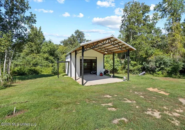 Photo 3 of Single family home for sale at 210 Buddy Finch Rd, Lucedale, MS 39452 | MLS# 4162959 | Listing updated on 2026-10-16