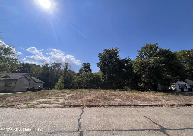 Photo 1 of Land for sale at 627 Lester Dr, Greenville, MS 38703 | MLS# 4162725 | Listing updated on 2026-09-17