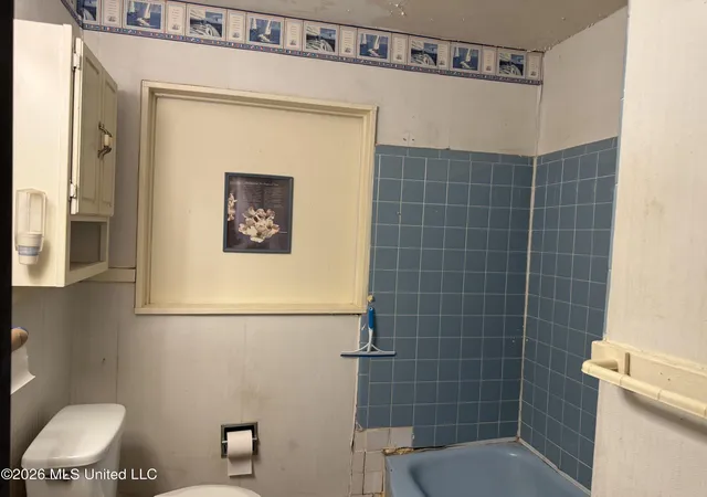 Photo 3 of Single family home for sale at 1616 Gibralter Dr, Jackson, MS 39204 | MLS# 4163382 | Listing updated on 2026-09-23