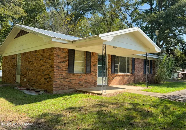 Photo 2 of Single family home for sale at 9089 Highway 14, Goodman, MS 39079 | MLS# 4162962 | Listing updated on 2026-10-28