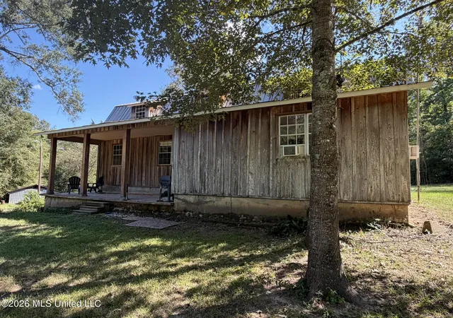 Photo 1 of Single family home for sale at 260 Church Hl Rd, Natchez, MS 39120 | MLS# 4162770 | Listing updated on 2026-09-25