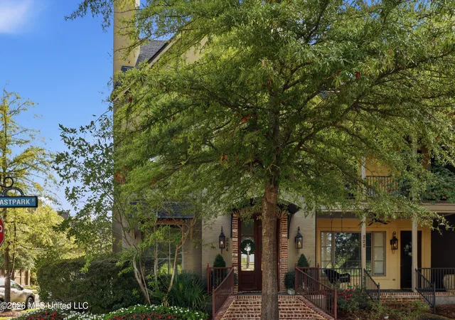 Photo 2 of Townhouse for sale at 224 Eastpark St, Ridgeland, MS 39157 | MLS# 4164347 | Listing updated on 2026-10-05
