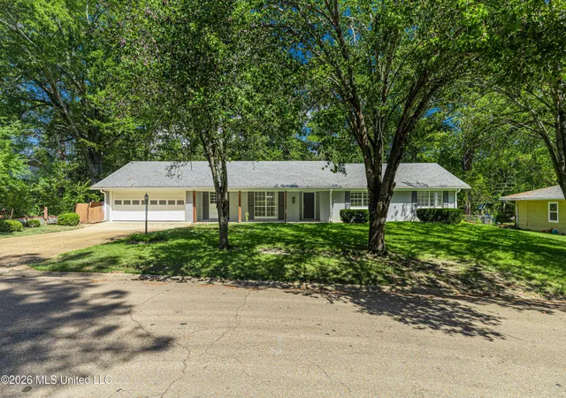 Single family home for sale at 1404 Kimwood Dr, Jackson, MS 39211 | MLS# 4162781