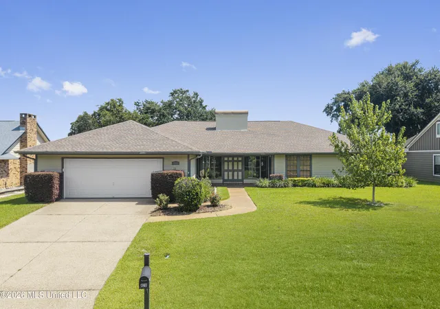 Photo 1 of Single family home for sale at 428 Cove Dr, Biloxi, MS 39531 | MLS# 4162779 | Listing updated on 2026-09-17