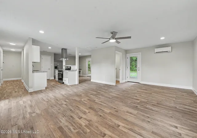 Photo 3 of Single family home for sale at 8812 Fry Point Rd, Gautier, MS 39553 | MLS# 4163246 | Listing updated on 2026-10-14