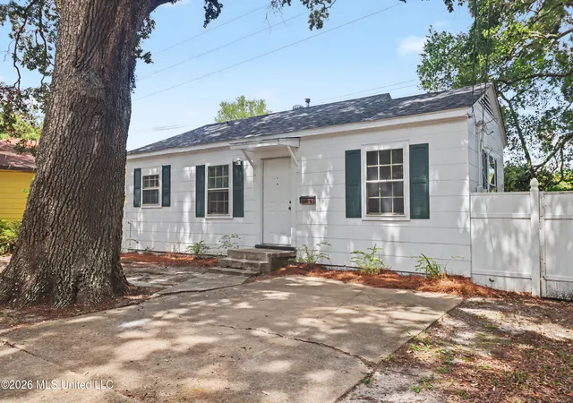 Photo 2 of Single family home for sale at 1496 Guice Pl, Biloxi, MS 39530 | MLS# 4162807 | Listing updated on 2026-09-18