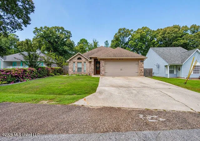 Photo 3 of Single family home for sale at 9870 Koloa St, Diamondhead, MS 39525 | MLS# 4162828 | Listing updated on 2026-10-17