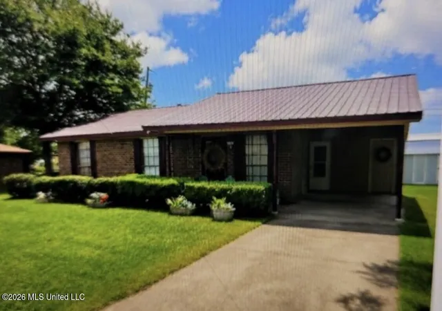 Single family home for sale at 106 Cefalu Dr, Leland, MS 38756 | MLS# 4162808