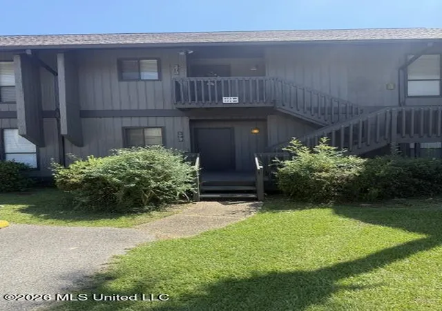 Photo 1 of Sale Pending at 173 Lanai, Diamondhead, MS 39525 | MLS# 4162961 | Listing updated on 2026-09-24