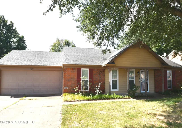 Photo 1 of Sale Pending at 6521 E Farley Dr, Olive Branch, MS 38654 | MLS# 4163018 | Listing updated on 2026-10-18