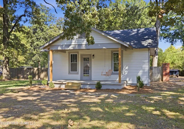 Photo 1 of Single family home for sale at 108 Camille St, Senatobia, MS 38668 | MLS# 4162982 | Listing updated on 2026-10-13