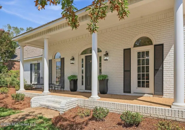 Photo 3 of Single family home for sale at 104 Saxony Ct, Madison, MS 39110 | MLS# 4162947 | Listing updated on 2026-10-14