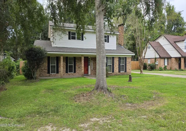 Photo 2 of Single family home for sale at 1208 Hickory Hl Dr, Gautier, MS 39553 | MLS# 4162887 | Listing updated on 2026-10-12