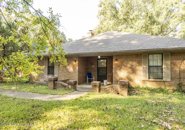 Photo 2 of Single family home for sale at 501 Us 49, Flora, MS 39071 | MLS# 4162845 | Listing updated on 2026-10-13