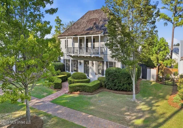 Photo 2 of Single family home for sale at 130 W Florida Blvd, Madison, MS 39110 | MLS# 4162893 | Listing updated on 2026-10-14