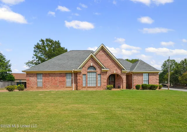 Photo 1 of Single family home for sale at 1130 Windrush Ln, Hernando, MS 38632 | MLS# 4163149 | Listing updated on 2026-10-12
