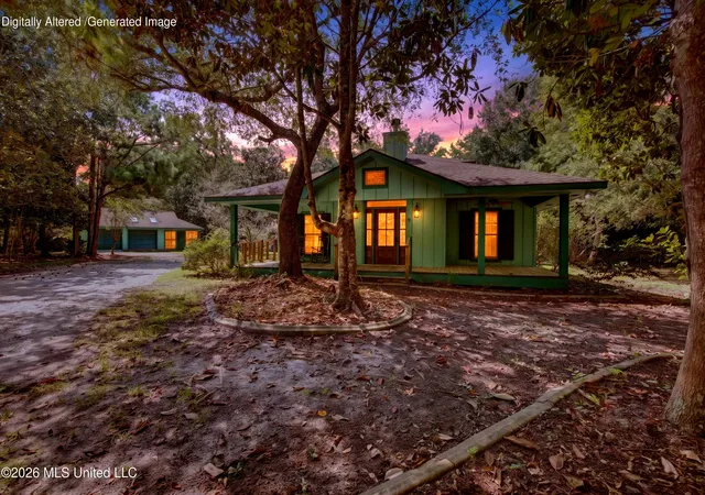 Photo 2 of Single family home for sale at 401 Turner St, Waveland, MS 39576 | MLS# 4162943 | Listing updated on 2026-09-28