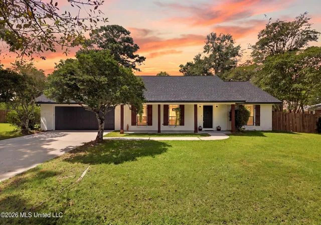 Photo 1 of Single family home for sale at 5428 E Diamondhead Dr, Diamondhead, MS 39525 | MLS# 4162894 | Listing updated on 2026-10-18