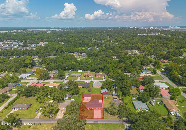 Photo 2 of Single family home for sale at 210 Gates Ave, Long Beach, MS 39560 | MLS# 4162909 | Listing updated on 2026-09-22