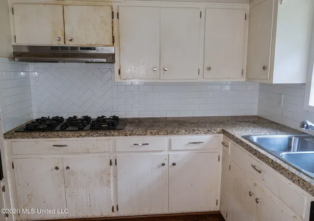 Photo 3 of Single family home for sale at 511 Kings Row, Yazoo City, MS 39194 | MLS# 4162912 | Listing updated on 2026-10-14
