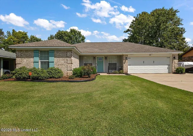 Photo 1 of Sale Pending at 836 Cherry Ridge Dr, Clinton, MS 39056 | MLS# 4162920 | Listing updated on 2026-10-01
