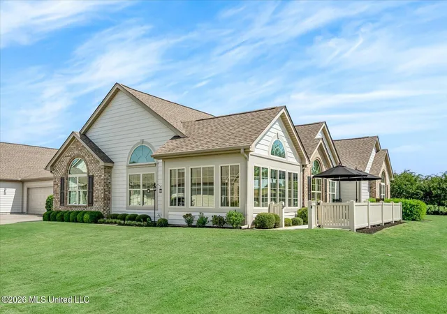 Photo 1 of Condo for sale at 8665 Parkview Oaks Cir, Olive Branch, MS 38654 | MLS# 4162942 | Listing updated on 2026-10-05