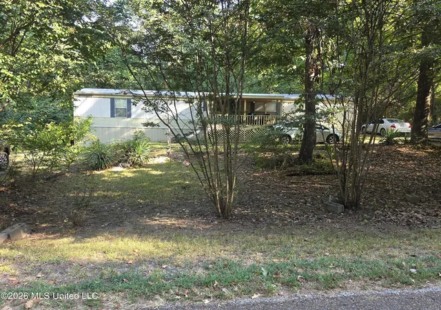 Photo 3 of Manufactured home for sale at 3715 Bird Cvs, Hernando, MS 38632 | MLS# 4162960 | Listing updated on 2026-10-02