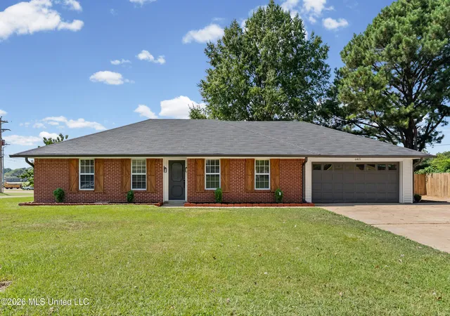 Photo 1 of Sale Pending at 6405 Chickasaw Dr, Olive Branch, MS 38654 | MLS# 4162977 | Listing updated on 2026-10-02