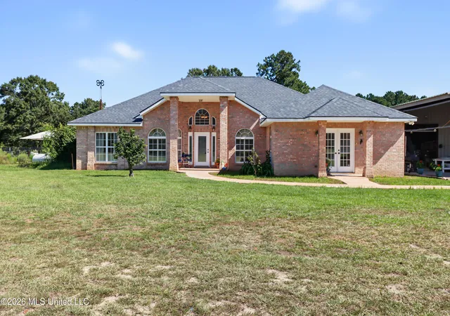 Photo 1 of Single family home for sale at 88 W Virgil Lewis Rd, Carriere, MS 39426 | MLS# 4162989 | Listing updated on 2026-10-03