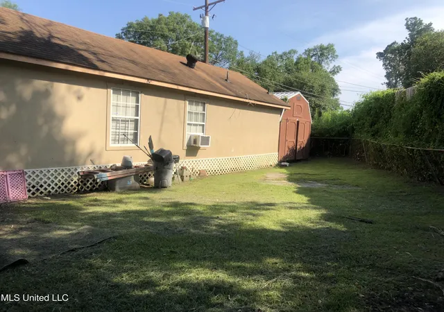 Photo 2 of Single family home for sale at 4201 Larchmont St, Jackson, MS 39209 | MLS# 4162995 | Listing updated on 2026-09-19