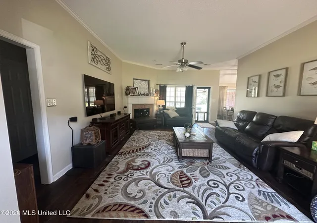 Photo 2 of Sale Pending at 10330 Loftin Dr, Olive Branch, MS 38654 | MLS# 4163031 | Listing updated on 2026-10-13