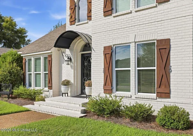 Photo 2 of Single family home for sale at 100 Port Ln, Brandon, MS 39047 | MLS# 4163034 | Listing updated on 2026-10-18