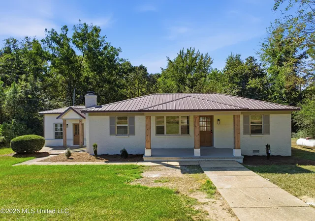 Photo 1 of Sale Pending at 1493 Mount Sinai Rd, Byhalia, MS 38611 | MLS# 4164147 | Listing updated on 2026-10-03