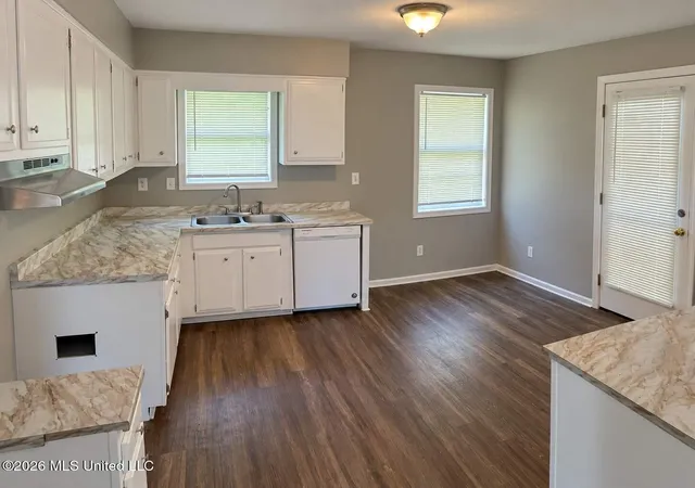 Photo 2 of Single family home for sale at 1902 Merrimac Cvs, Southaven, MS 38671 | MLS# 4163117 | Listing updated on 2026-09-22