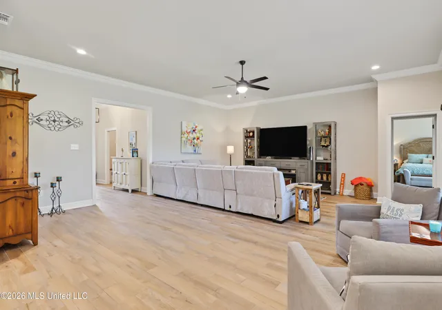 Photo 3 of Single family home for sale at 6814 Rolling Green Dr, Pass Christian, MS 39571 | MLS# 4163193 | Listing updated on 2026-10-19