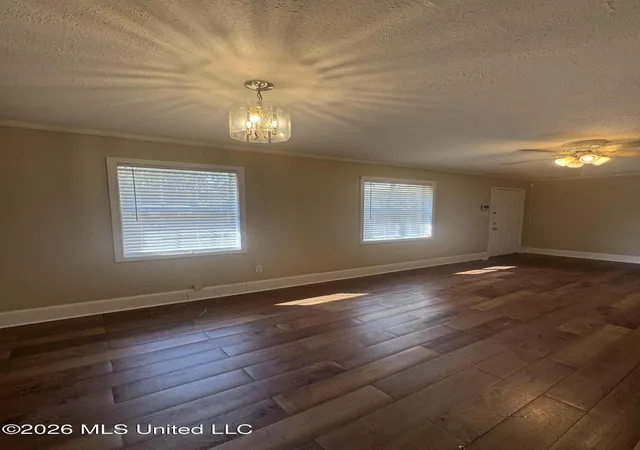 Photo 1 of Single family home for sale at 250 Winfield St, Jackson, MS 39212 | MLS# 4163176 | Listing updated on 2026-10-20