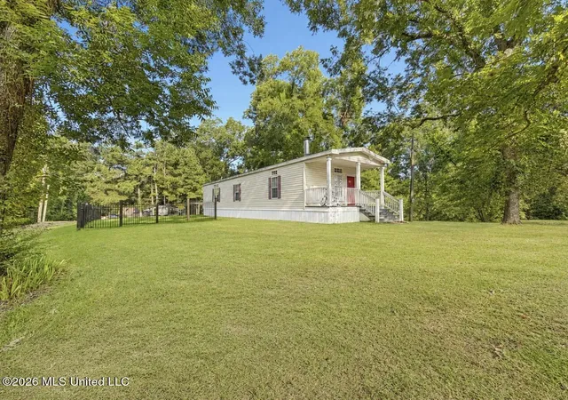 Photo 1 of Sale Pending at 759 Old Tchula Rd, Yazoo City, MS 39194 | MLS# 4163134 | Listing updated on 2026-10-07