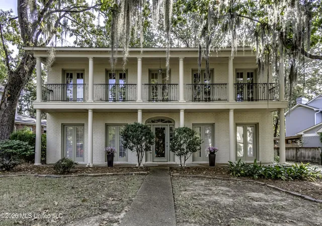 Photo 1 of Single family home for sale at 30 Moss Forest Cir, Jackson, MS 39211 | MLS# 4163150 | Listing updated on 2026-10-06